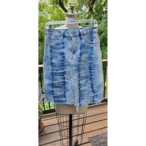 Wash Lab Blue Jean Denim Tie Dye Skirt Raw Hem Size 29 EUC